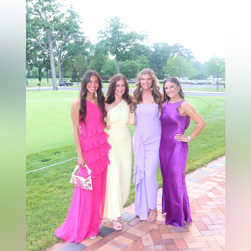 Lovers & Friends Junette Gown - Picture 5 of 8